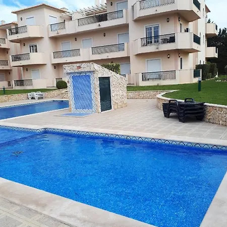 Rua Do Eucalipto * Olhos de Agua (Albufeira)